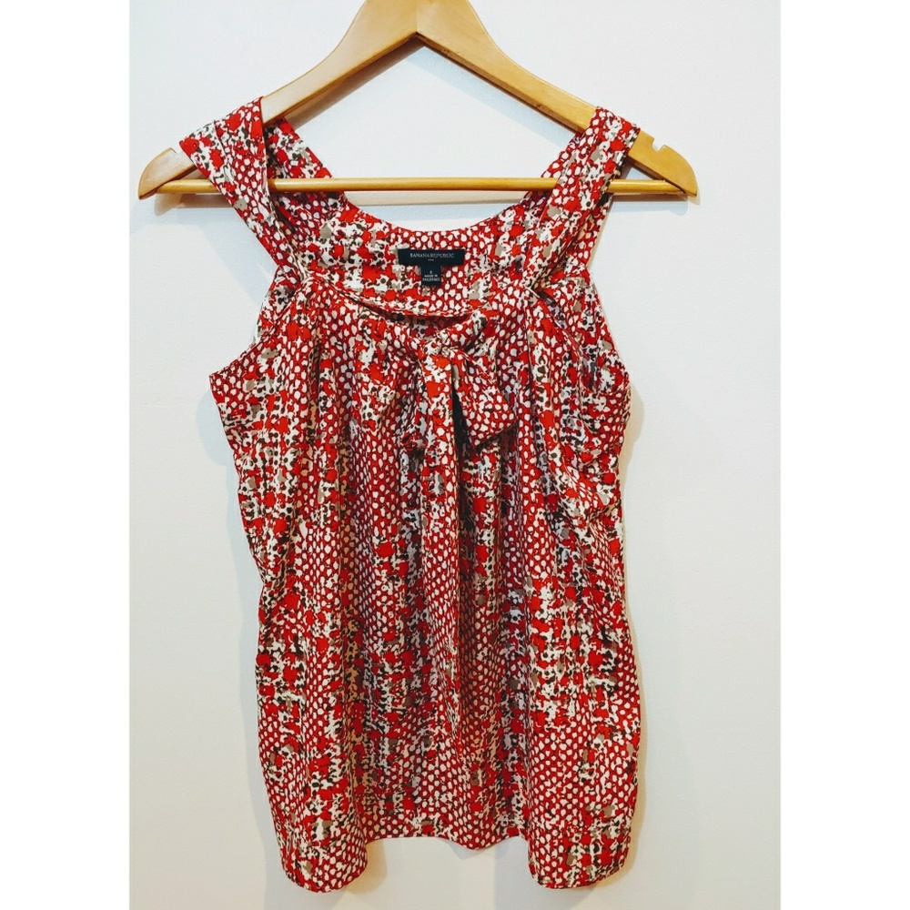 Banana Republic | Silky top